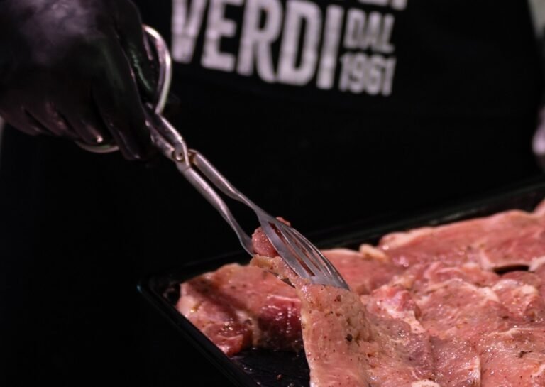 Tagliata di maiale al pepe verde